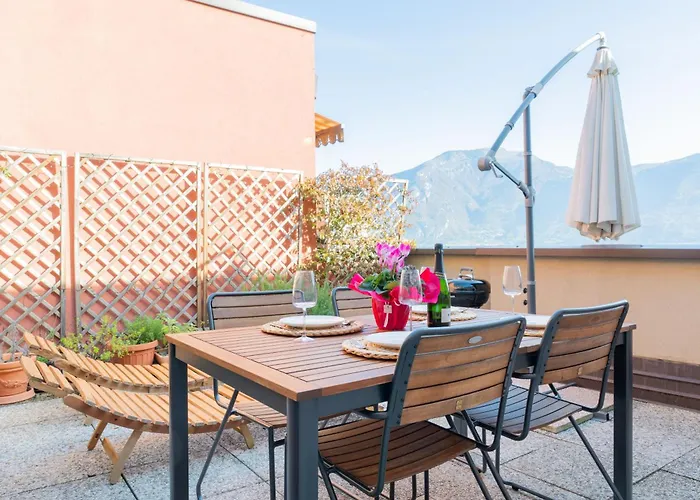 Ferienwohnung La Terrazza Di Vincent By Immobilux Riva del Garda